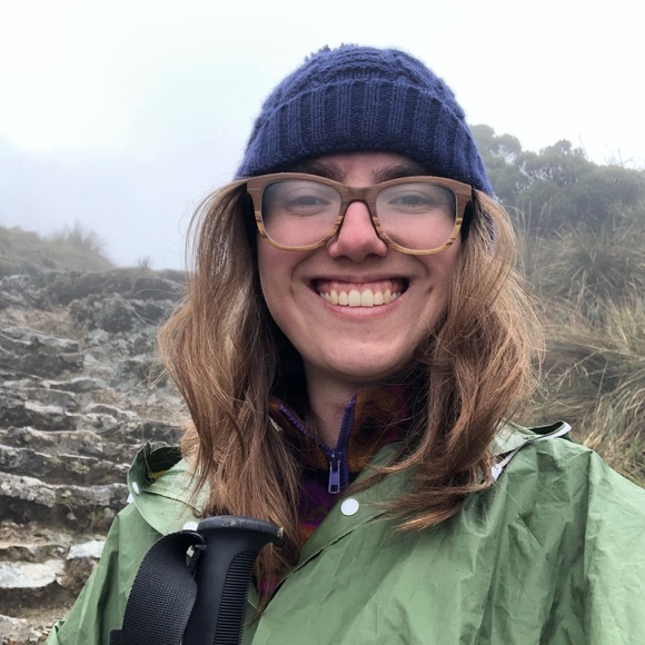 Meet your Posher, Astrid - Picture 3 of 6